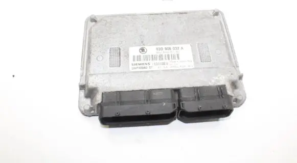 Skoda Fabia Mk1 (6Y) Engine control unit/module 03D906032A