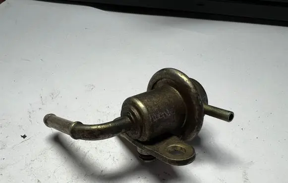 Fuel pressure sensor
