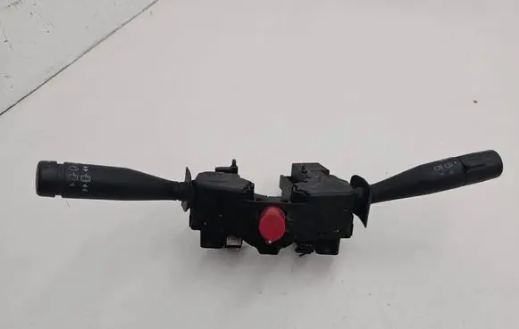 Wiper turn signal indicator stalk/switch