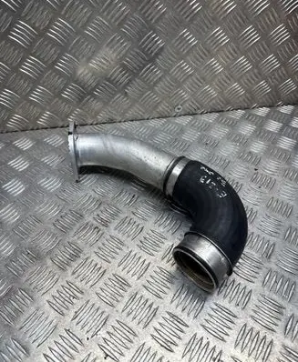 Mercedes-Benz E W213 Intercooler hose/pipe A6420908137 L27415C BL625133