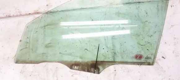 Mazda 2 Front door window glass four-door