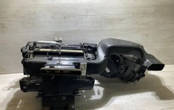Audi A4 S4 B9 Interior heater climate box assembly 8W1820005A