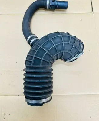 BMW 1 F20 F21 Intercooler hose/pipe 586509