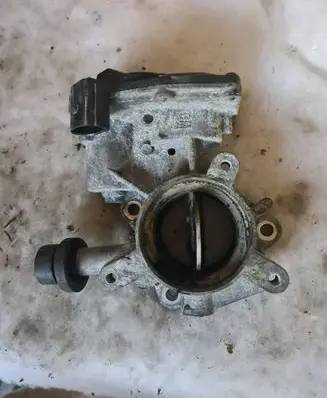 Opel Insignia A Intake manifold 50323302