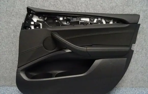 BMW X3 G01 Front door card panel trim
