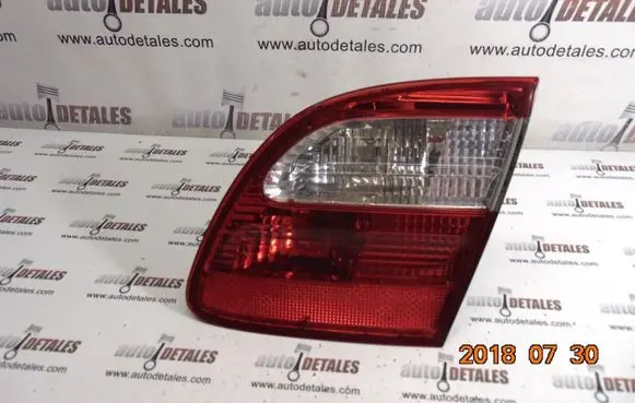 Mercedes-Benz E W211 Tailgate rear/tail lights A2118201464
