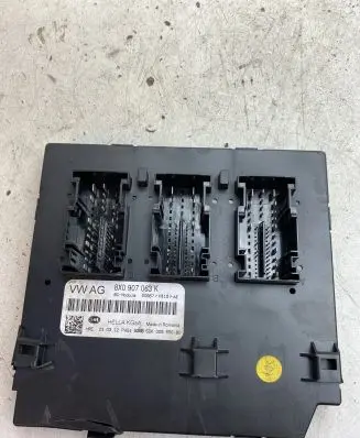 Audi Q3 8U Comfort/convenience module 8X0907063K
