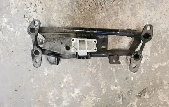 Land Rover Range Rover Sport L494 Gearbox mounting bracket FPLA5060A
