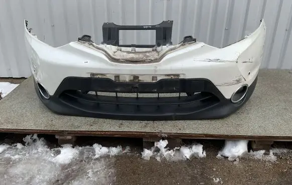 Nissan Qashqai Front bumper