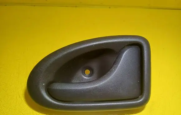 Renault Megane I Front door interior handle 7700830079