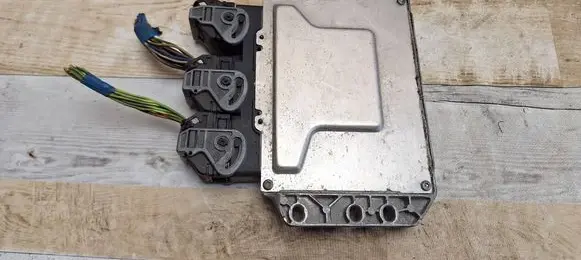 Citroen C5 Suspension control unit/module 215862561A 9663376780 9664782980