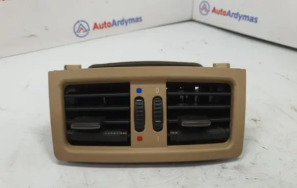 BMW 5 E60 E61 Rear air vent grill 6932023 64226932023