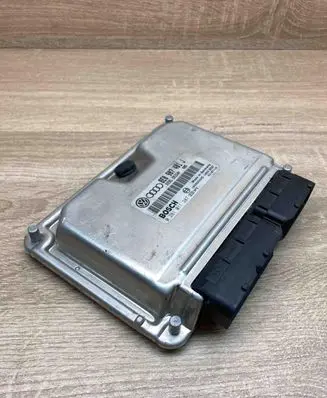 Audi A4 S4 B6 8E 8H Engine control unit/module ECU 8E0907401J 0281011387