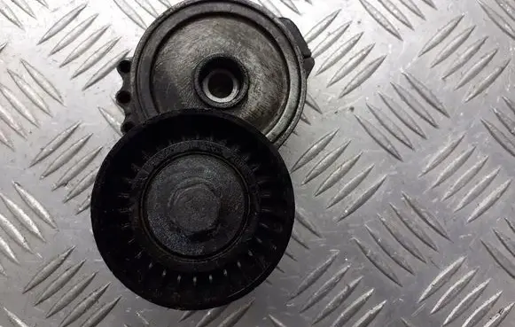Citroen C5 Alternator belt tensioner pulley 
