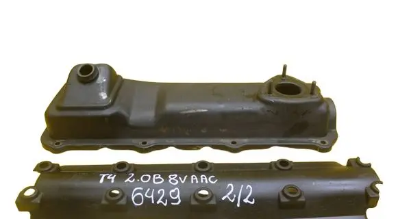 Volkswagen Transporter - Caravelle T4 other engine part 026103547