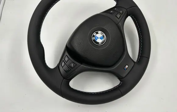 BMW X5 E70 Steering wheel
