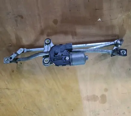 Volvo XC60 Front wiper linkage and motor 31333454 3397021530