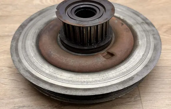 Volvo V40 Crankshaft pulley 31401194 31316077