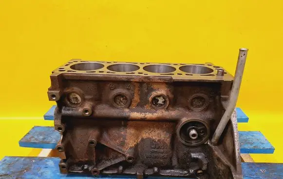 Opel Astra F Engine block X16SZ