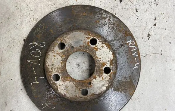 Toyota RAV 4 (XA20) Front brake disc