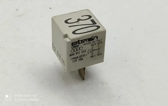 Audi A4 S4 B7 8E 8H Other relay 8D0951253