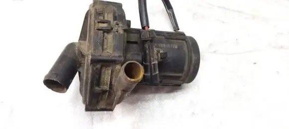 Opel Astra F Secondary air pump 90470029