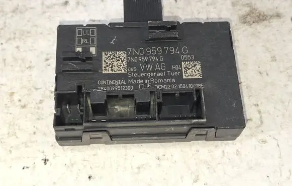 Seat Alhambra (Mk2) Door control unit/module 7N0959794G 2840099512300