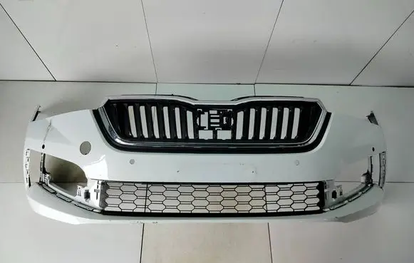 Skoda Scala Front bumper 657807221