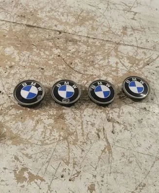BMW 3 E46 R15 wheel hub/cap/trim 