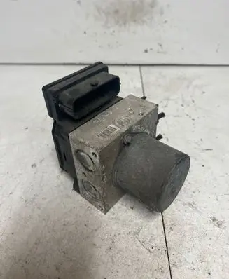 Volkswagen Tiguan ABS Pump 5N0614517L 16131918P 54085111A