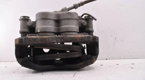 Mercedes-Benz Vito Viano W639 Front brake caliper
