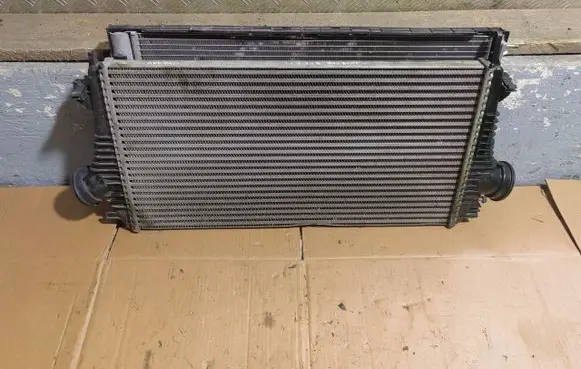 Opel Insignia A Intercooler radiator 13241751