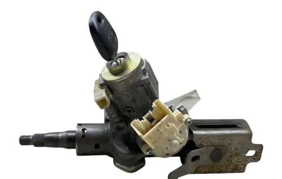 Toyota Avensis T250 Ignition lock 450200204 N0502638