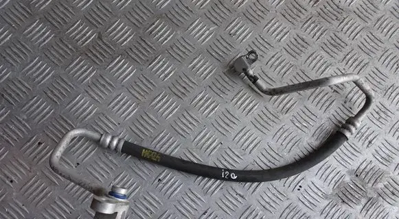 Hyundai i20 (PB PBT) Air conditioning (A/C) pipe/hose