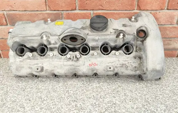 BMW 3 E90 E91 Rocker cam cover 7548275