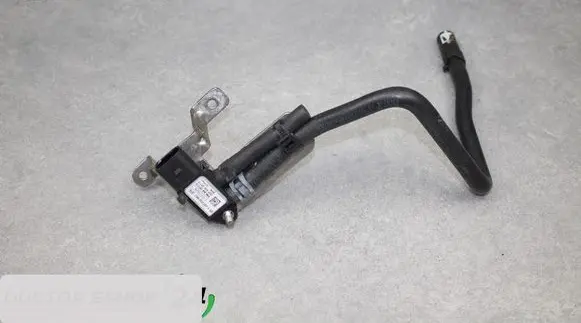 Seat Toledo IV (NH) Exhaust gas pressure sensor 0281006083 059906051C 6R0131552K