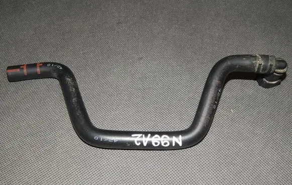 Volkswagen Polo V 6R Fuel line pipe 03F133514F