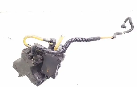 Mercedes-Benz Vaneo W414 Fuel injection high pressure pump A6110700501 0445010008