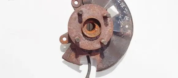 Mazda 2 Front wheel hub