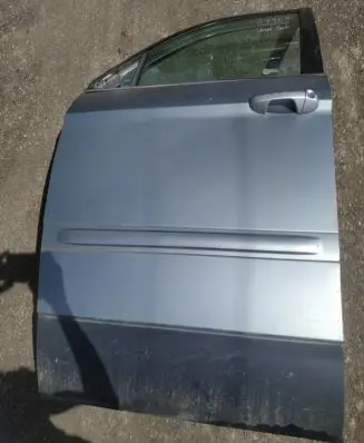 Chrysler Pacifica Front door melynos