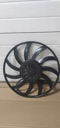 Tesla Model X Electric radiator cooling fan