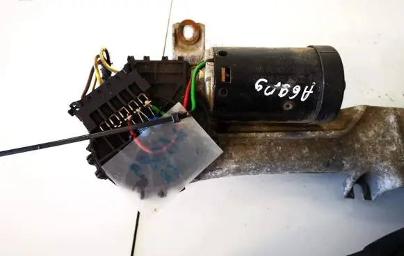 Mercedes-Benz E W210 Wiper motor 0390241420
