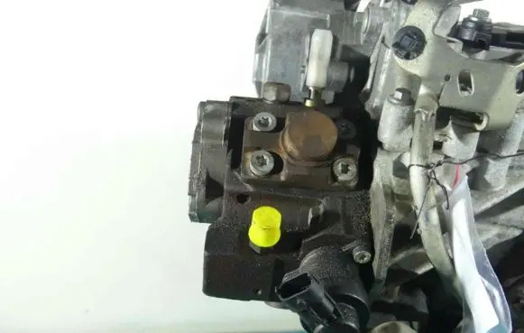 Renault Laguna III Fuel injection high pressure pump 0445010170 IMPRK1197422