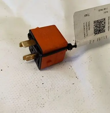 BMW 3 E36 Other relay 0332019456