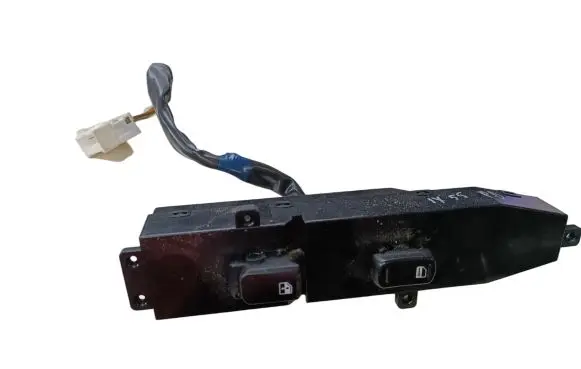 Hyundai ix 55 Electric window control switch 935753J002WK