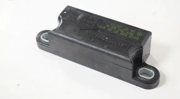 Mercedes-Benz CLS C219 Airbag deployment crash/impact sensor A0038200726