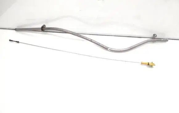 Mercedes-Benz C W205 Oil level dip stick A2740108306