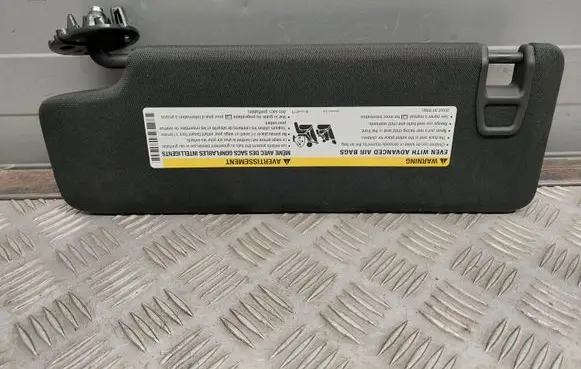 Chevrolet Camaro Sun visor 84443321