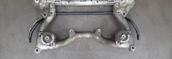 Mercedes-Benz C W204 Front axle beam 