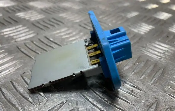 Heater blower motor/fan resistor